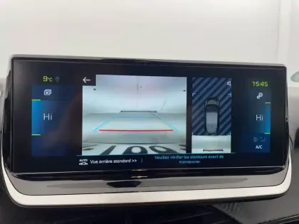 Photo 27 Peugeot 208  Electrique 50 kWh 136ch