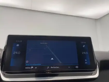 Photo 19 Peugeot 208  PureTech 100 S&S BVM6