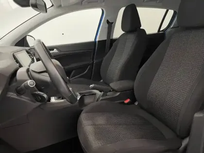 Photo 13 Peugeot 308  PureTech 110ch S&S BVM6