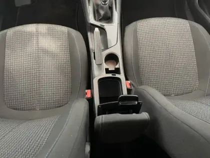 Photo 24 Peugeot 308  PureTech 110ch S&S BVM6