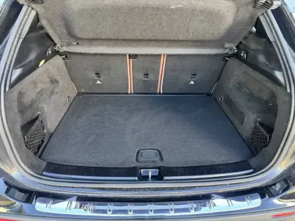 Photo 13 Mercedes GLA  200 d 8G-DCT