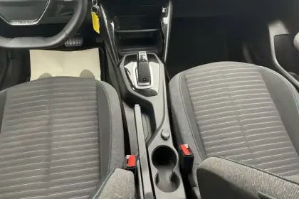 Photo 9 Peugeot 208  PureTech 100 S&S EAT8