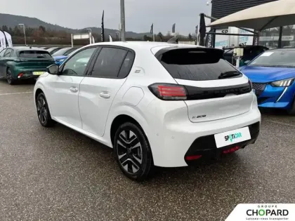 Photo 65 Peugeot 208  Electrique 50 kWh 136ch