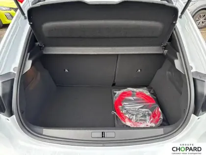 Photo 44 Peugeot 208  Electrique 50 kWh 136ch