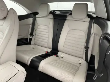 Photo 15 Mercedes Classe C  Cabriolet 220 d 9G-Tronic 4Matic