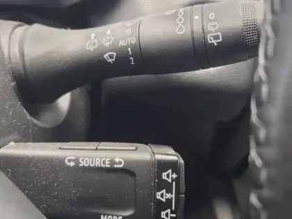 Photo 45 Renault Captur  E-Tech full hybrid 145