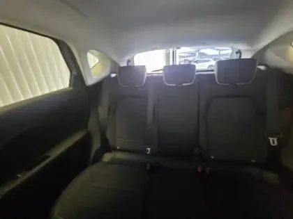 Photo 31 Renault Captur  E-Tech full hybrid 145