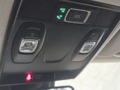 Photo 32 Renault Captur  E-Tech full hybrid 145