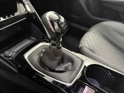 Photo 22 Peugeot 2008  100 S&S BVM6