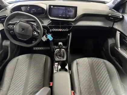 Photo 53 Peugeot 2008  100 S&S BVM6