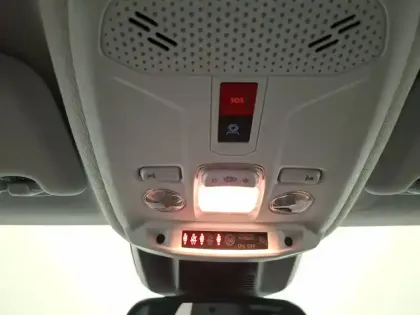 Photo 14 Peugeot 208  100 S&S BVM6