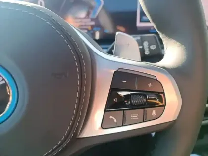 Photo 18 BMW X5  xDrive50e 489 ch BVA8