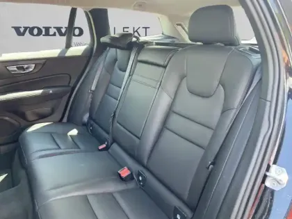 Photo 5 Volvo V60  B3 163 ch Geartronic 8