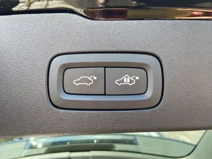 Photo 19 Volvo V60  B3 163 ch Geartronic 8