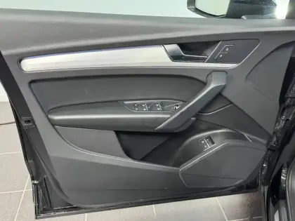 Photo 8 Audi Q5  Sportback 55 TFSIe 367 S tronic 7 Quattro