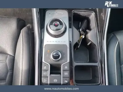 Photo 16 Kia Sorento  1.6 T-GDi Hybride Rechargeable 265 ch 5pl 4x4 BVA6