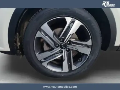 Photo 10 Kia Sorento  1.6 T-GDi Hybride Rechargeable 265 ch 5pl 4x4 BVA6
