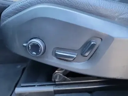 Photo 25 Volvo Xc60  B4 197 ch Geartronic 8