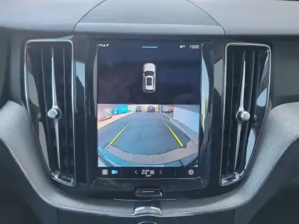 Photo 18 Volvo Xc60  B4 197 ch Geartronic 8