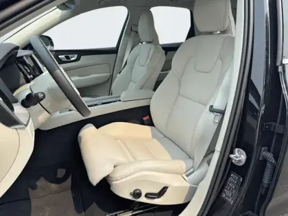 Photo 5 Volvo Xc60 Gén. II Ph2 Evo Ultra Style Chrome 5