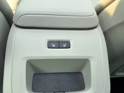 Photo 28 Volvo Xc60 Gén. II Ph2 Evo Ultra Style Chrome 5