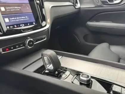 Photo 21 Volvo V60 Gén. II Ph1 NG2 Ultra Style Dark 5