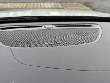 Photo 31 Volvo V60 Gén. II Ph1 NG2 Ultra Style Dark 5