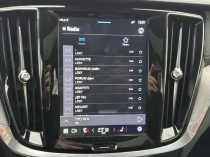 Photo 27 Volvo V60 Gén. II Ph1 NG2 Ultra Style Dark 5