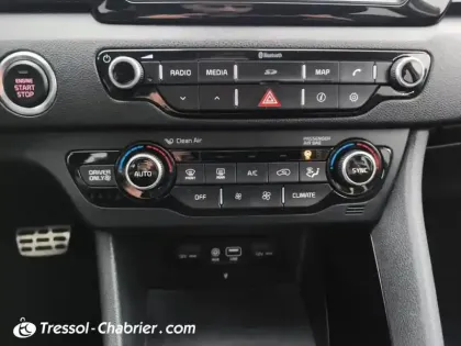 Photo 12 Kia Niro  1.6 GDi Hybride 141 ch DCT6 Active