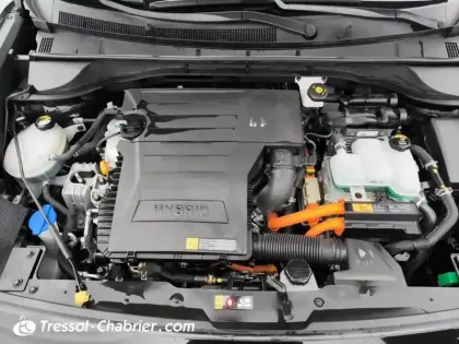 Photo 6 Kia Niro  1.6 GDi Hybride 141 ch DCT6 Active