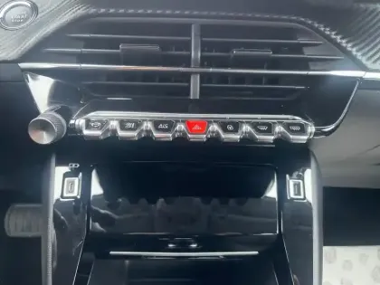 Photo 21 Peugeot 208  PureTech 100 S&S EAT8 Allure