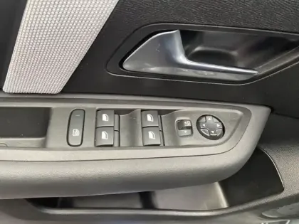 Photo 19 Citroën C4 NOUVELLE 