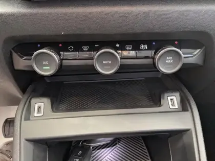 Photo 12 Citroën C4 NOUVELLE 