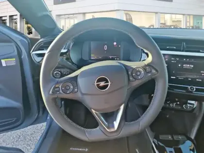 Photo 11 Opel Corsa  Electrique 136 ch & Batterie 50 kWh GS