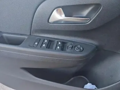 Photo 19 Opel Corsa  Electrique 136 ch & Batterie 50 kWh GS