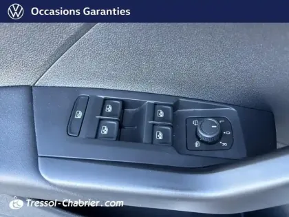 Photo 19 Volkswagen T-cross  1.0 TSI 116 Start/Stop DSG7 Life Plus