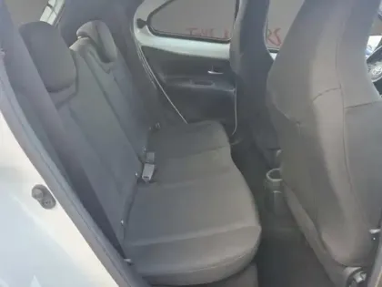 Photo 18 Toyota Aygo 1.0 VVT-i 72 Dynamic MY23