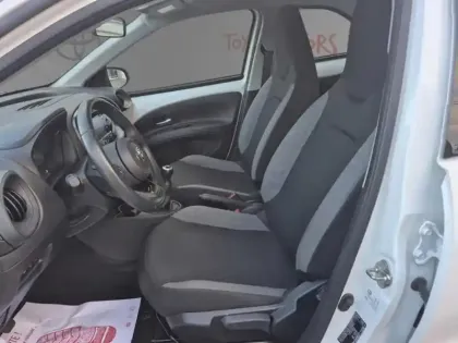 Photo 16 Toyota Aygo 1.0 VVT-i 72 Dynamic MY23