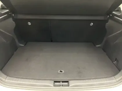 Photo 9 Toyota Yaris Hybride 116h Dynamic Business