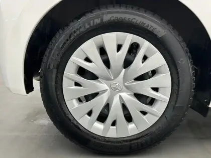 Photo 8 Toyota Yaris Hybride 116h Dynamic Business