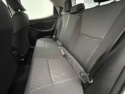 Photo 19 Toyota Yaris Hybride 116h Dynamic Business