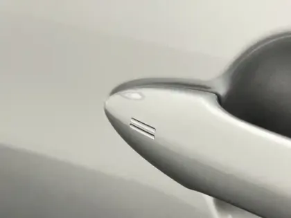 Photo 11 Toyota Yaris Hybride 1.5 HYBRID 116H DYNAMIC