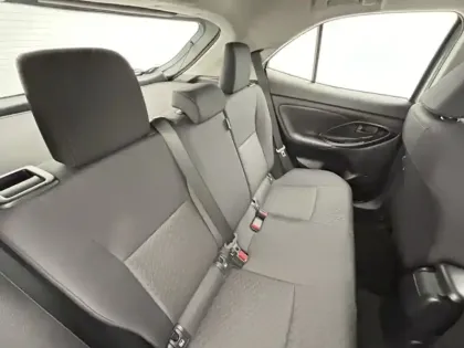 Photo 23 Toyota Yaris Hybride 1.5 HYBRID 116H DYNAMIC