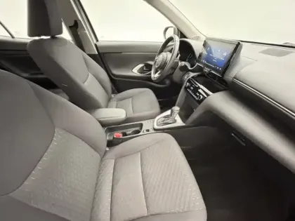 Photo 22 Toyota Yaris Hybride 1.5 HYBRID 116H DYNAMIC