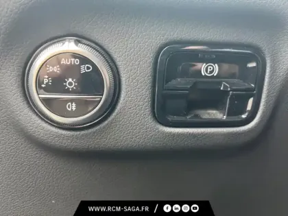 Photo 11 Mercedes EQE Berline 350 Electric Art