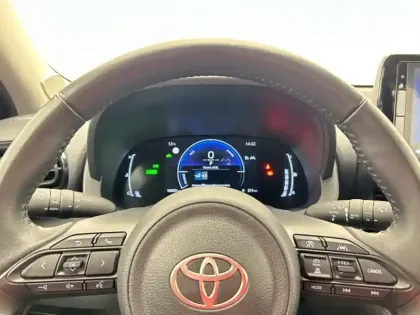 Photo 14 Toyota Yaris Hybride 1.5 HYBRID 116H DYNAMIC
