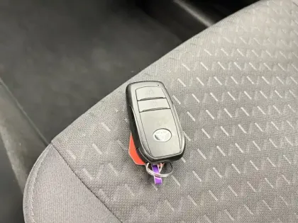 Photo 16 Toyota Yaris Hybride 1.5 HYBRID 116H DYNAMIC