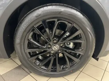 Photo 8 Toyota C-HR HYBRIDE NG 140 GRS PACK TECHNO MY26