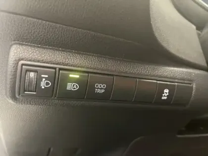 Photo 26 Toyota Corolla Hybride 1.8L 140h GR Sport