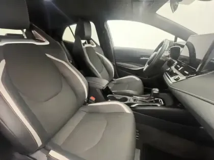 Photo 20 Toyota Corolla Hybride 1.8L 140h GR Sport